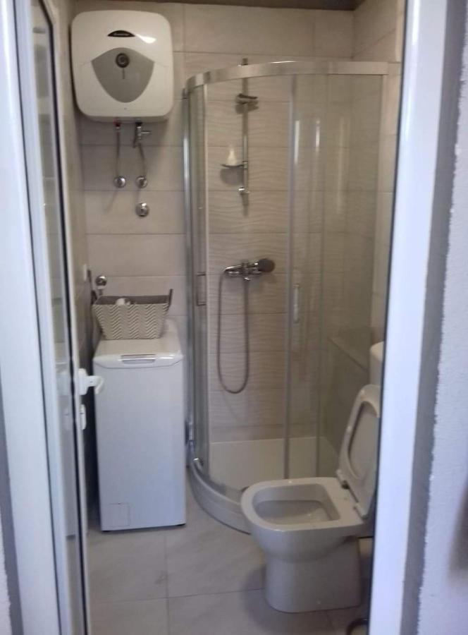 Stone Guest House Split Bilik gambar